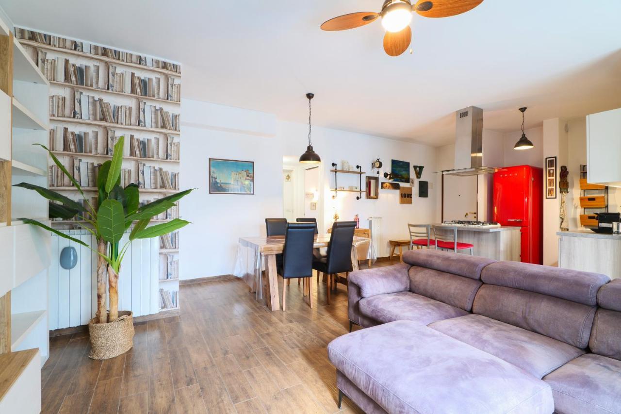 Mila Apartments Battista Milaan Buitenkant foto