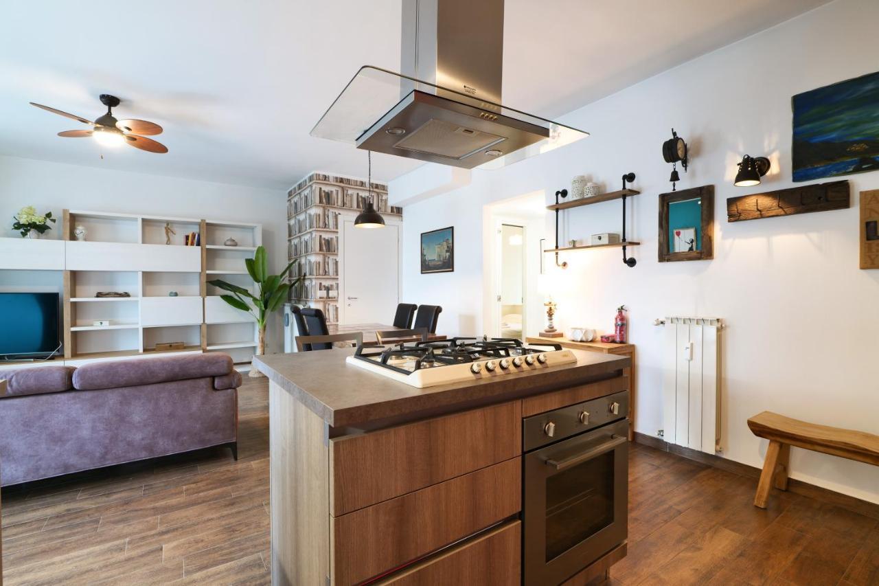 Mila Apartments Battista Milaan Buitenkant foto