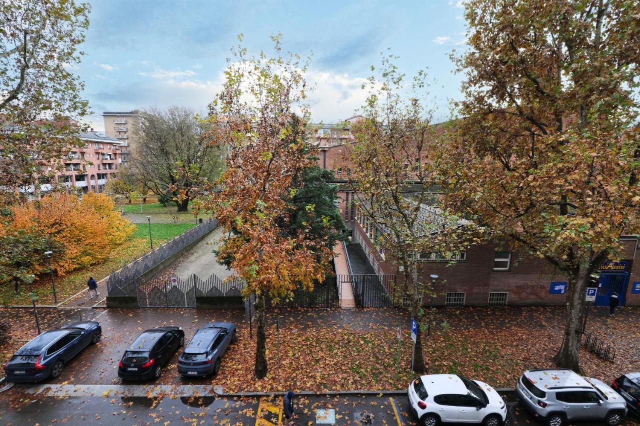 Mila Apartments Battista Milaan Buitenkant foto